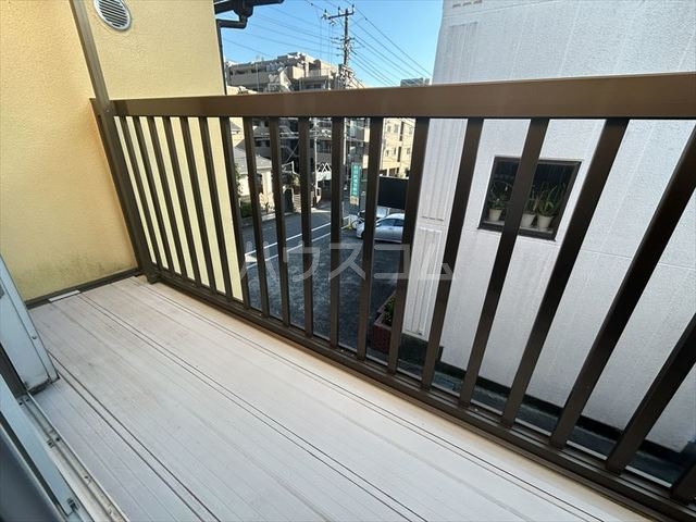 19/26 バルコニー