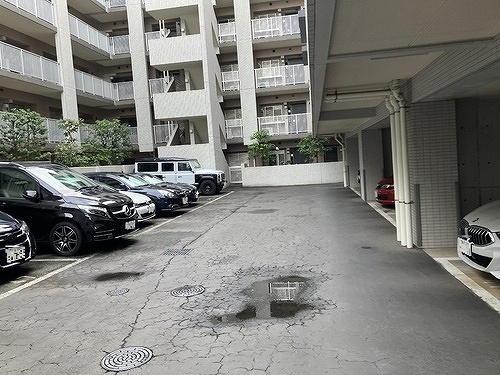 4/8 駐車場