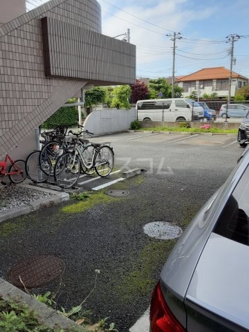 17/27 駐車場
