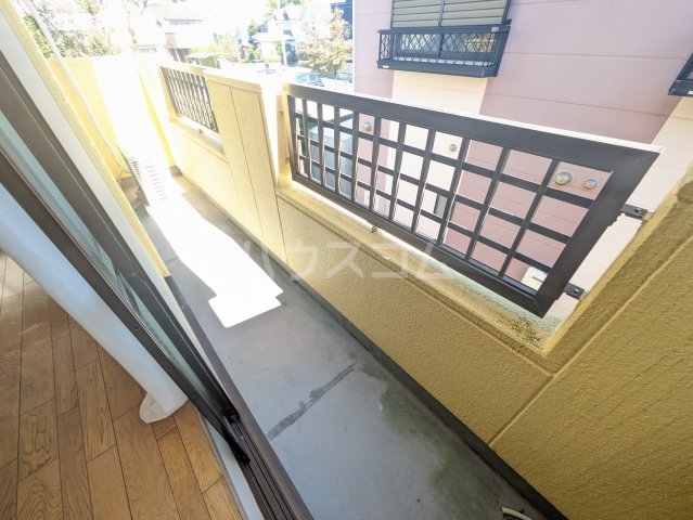 17/23 バルコニー