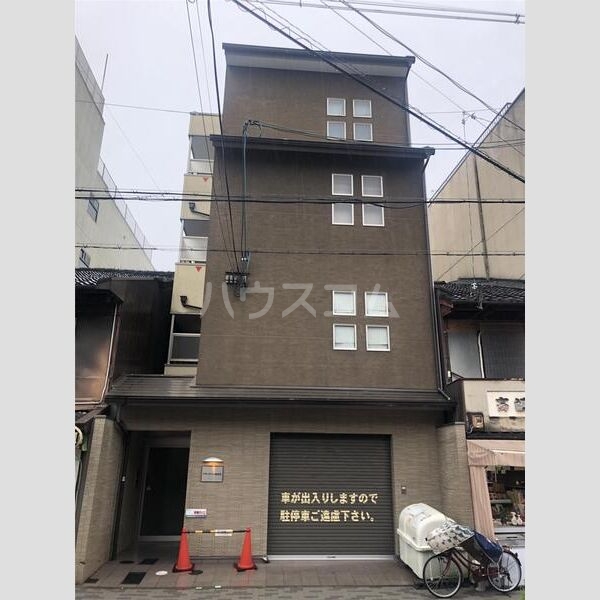 1/18 外観