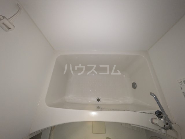 16/30 浴室