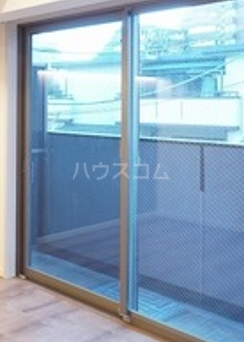 13/21 バルコニー