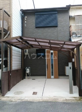 2/7 駐車場
