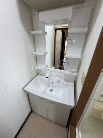 15/30 洗面