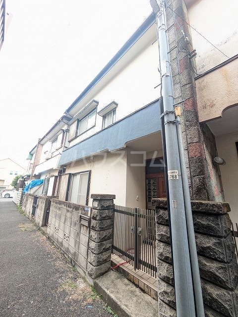 2/30 外観