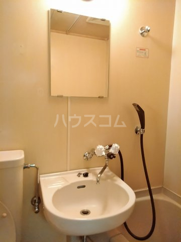13/30 洗面