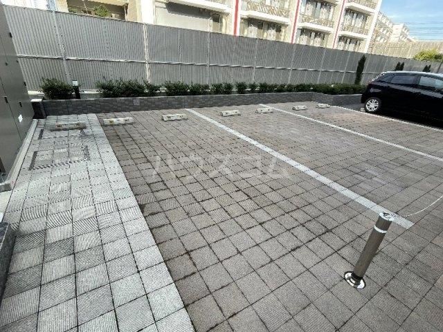 21/27 駐車場
