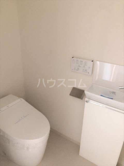 13/30 トイレ