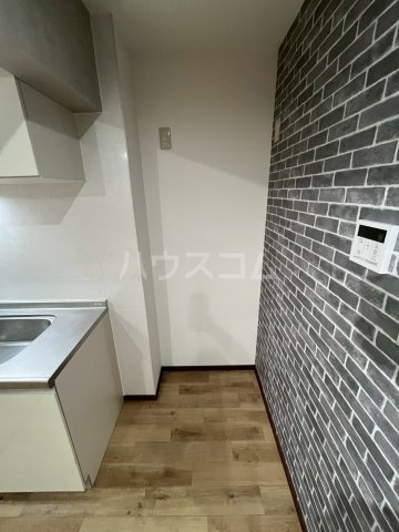 14/30 キッチン