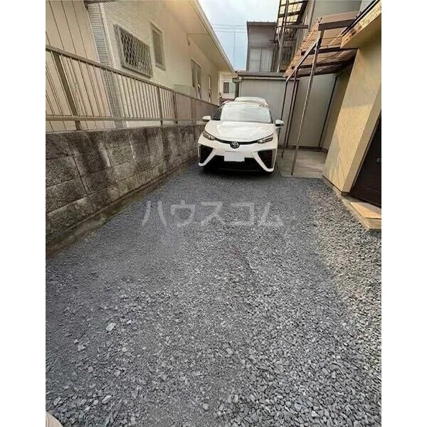 12/13 駐車場