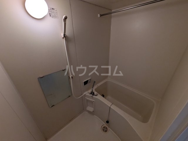 14/30 浴室