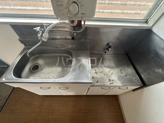 16/30 キッチン