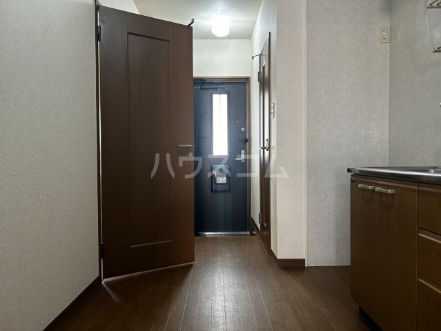 6/25 玄関
