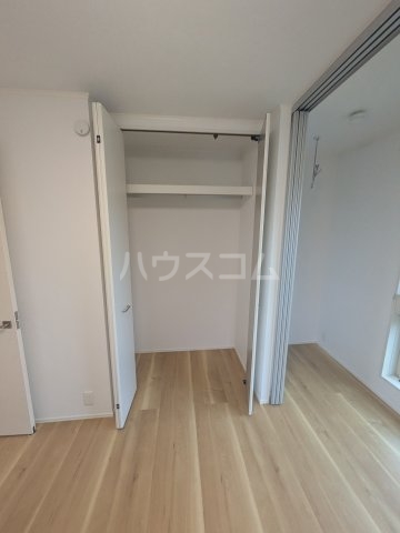 13/30 収納