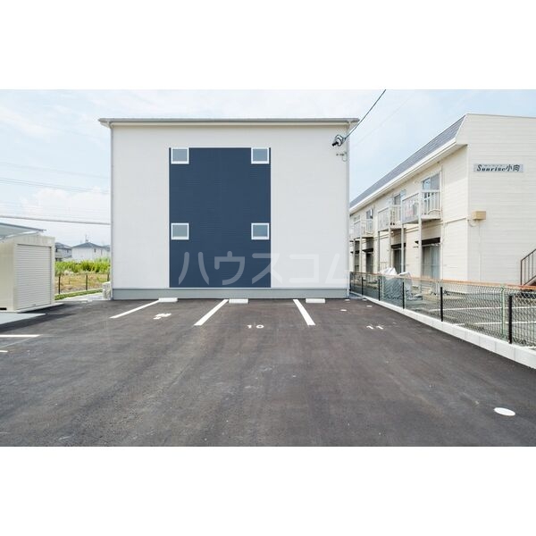 20/30 駐車場
