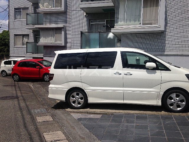 19/27 駐車場