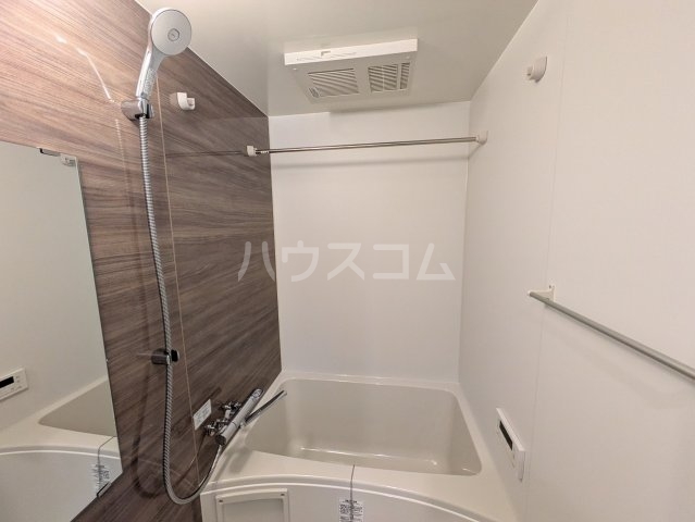 18/30 浴室