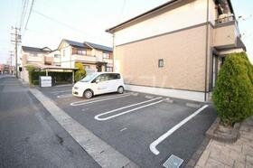 14/22 駐車場