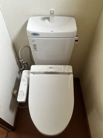 18/30 トイレ