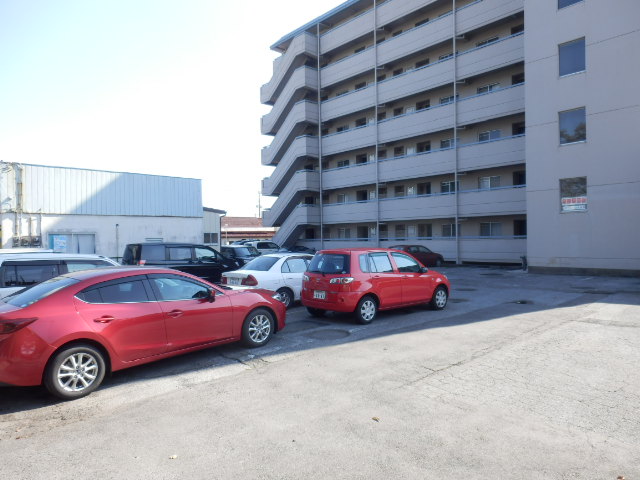 20/26 駐車場