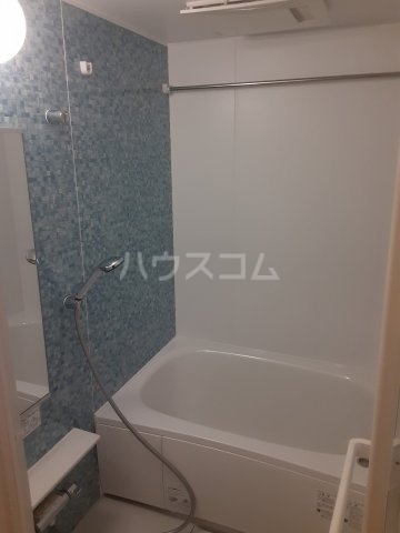 13/30 浴室