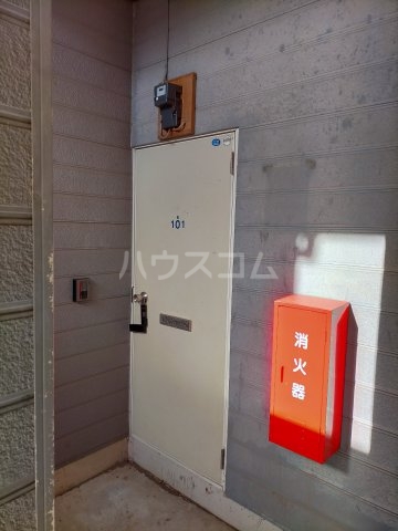 15/17 エントランス
