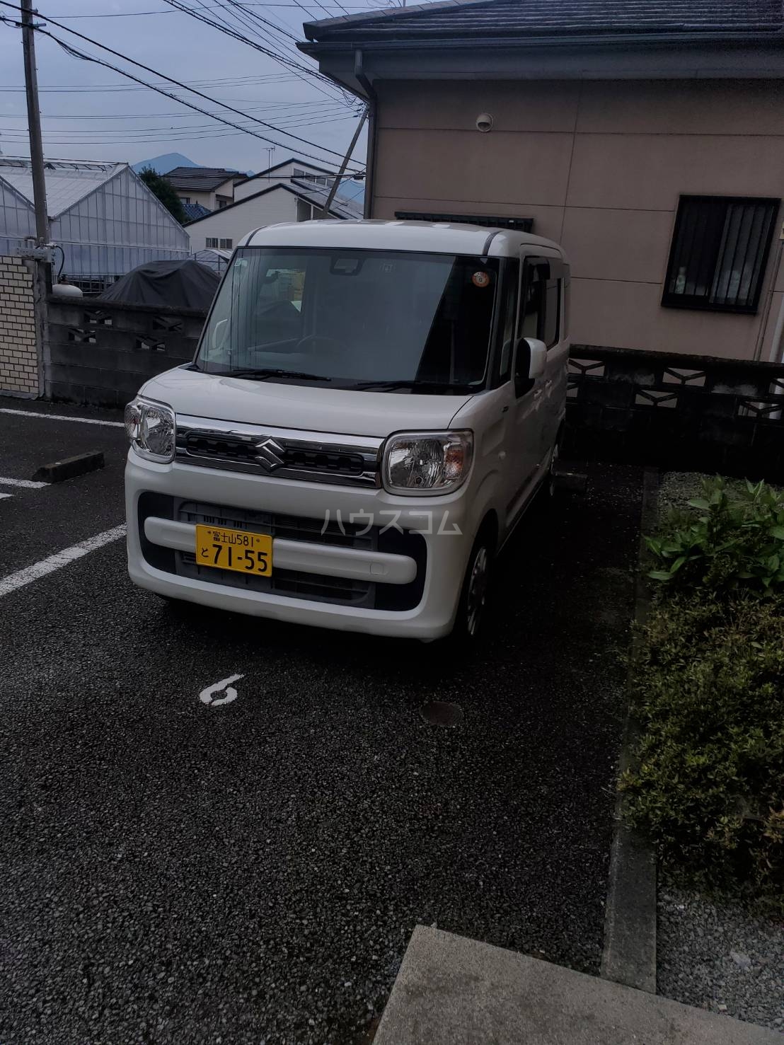 22/23 駐車場