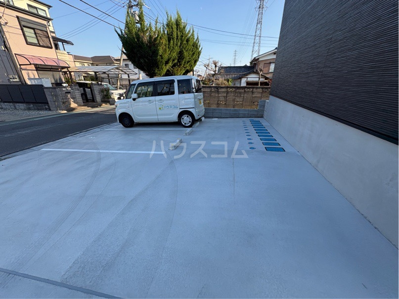 16/19 駐車場