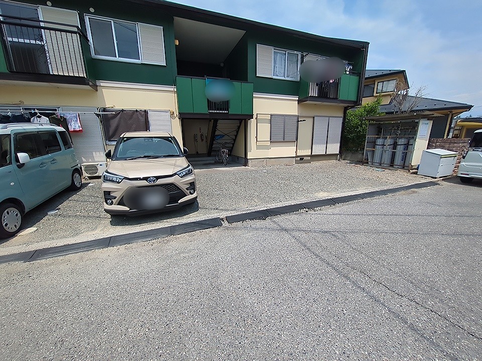 20/30 駐車場