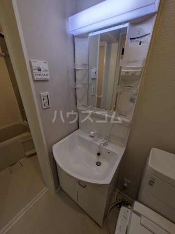 14/30 洗面