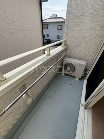 20/30 バルコニー