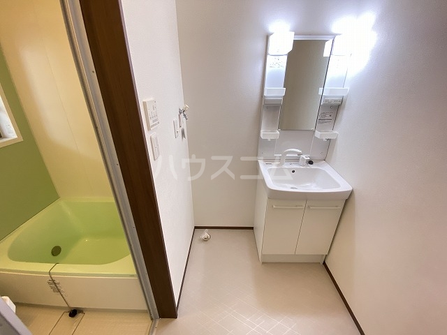 13/21 洗面