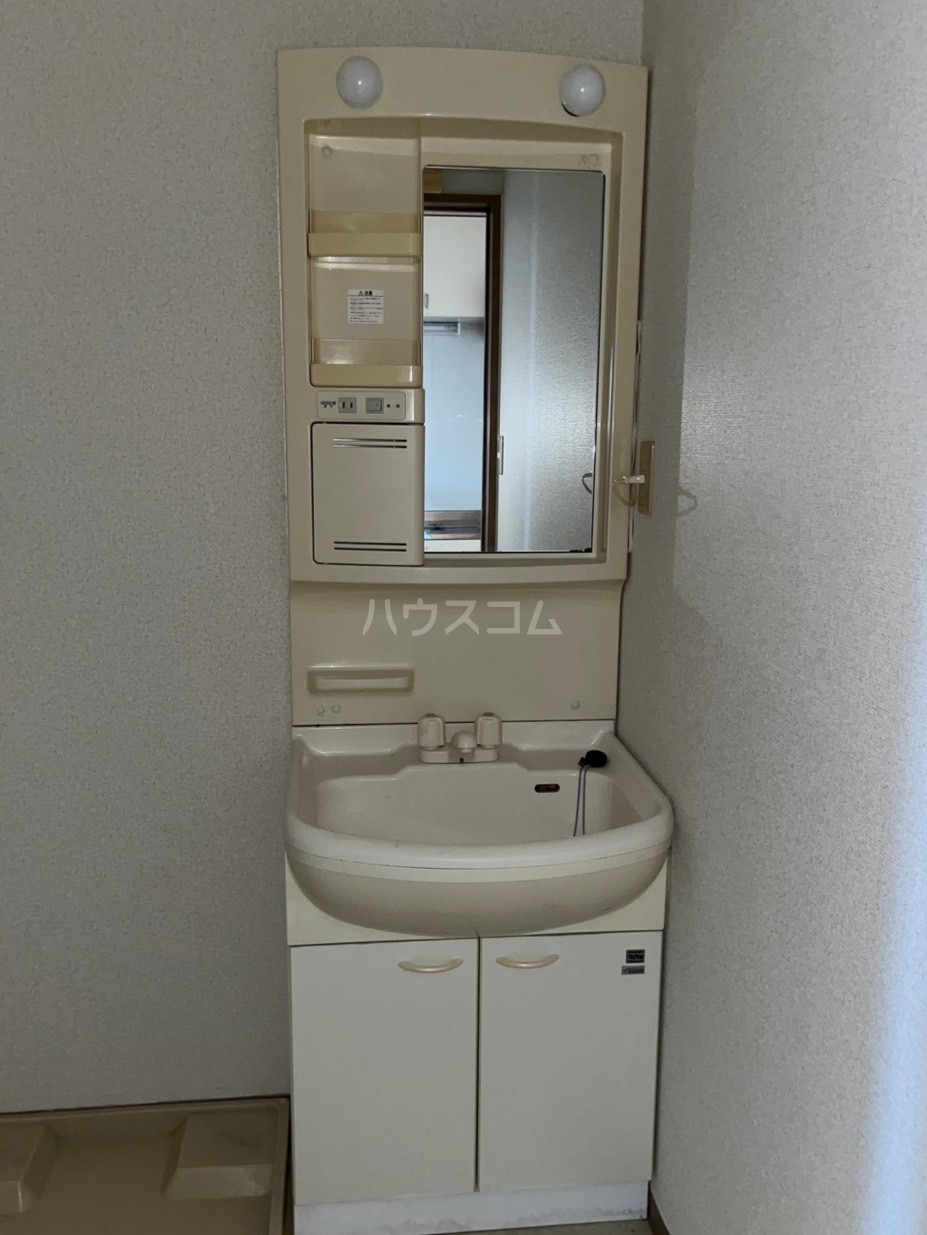 14/25 洗面