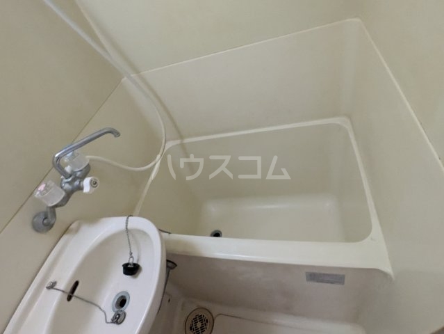 14/30 浴室