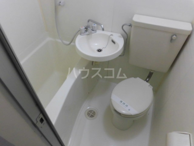 16/30 トイレ