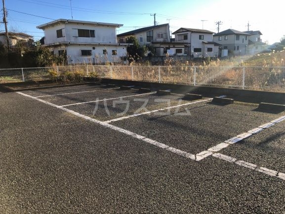 3/4 駐車場