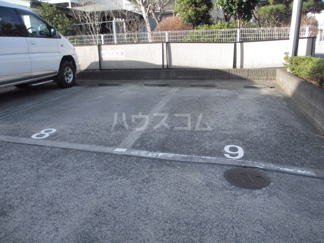 3/5 駐車場