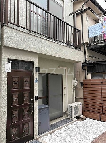 2/6 エントランス