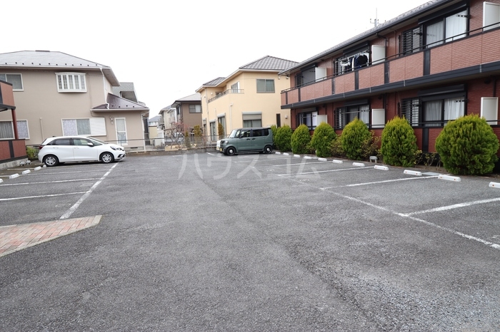 17/21 駐車場