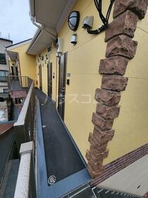 2/2 エントランス