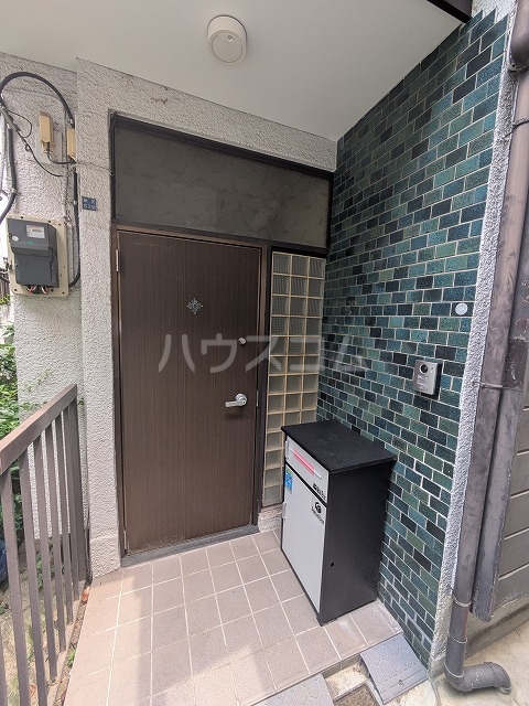29/30 エントランス