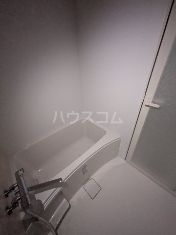17/30 浴室
