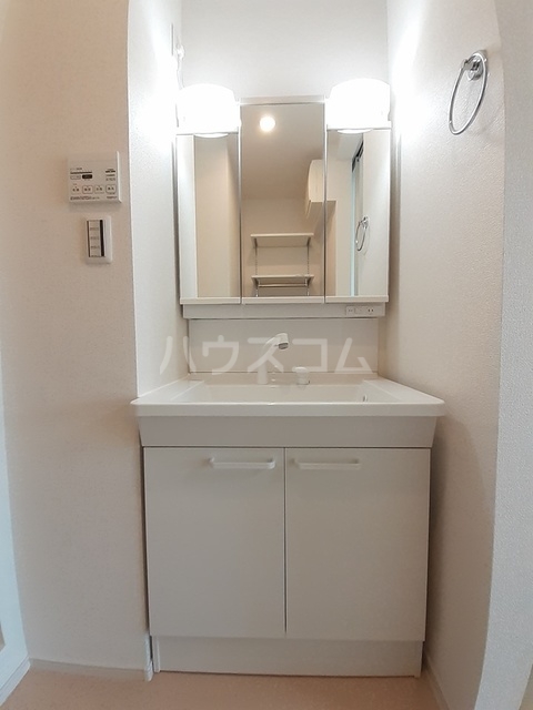 15/28 洗面