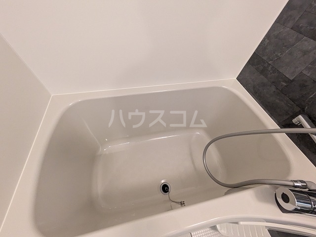 17/30 浴室