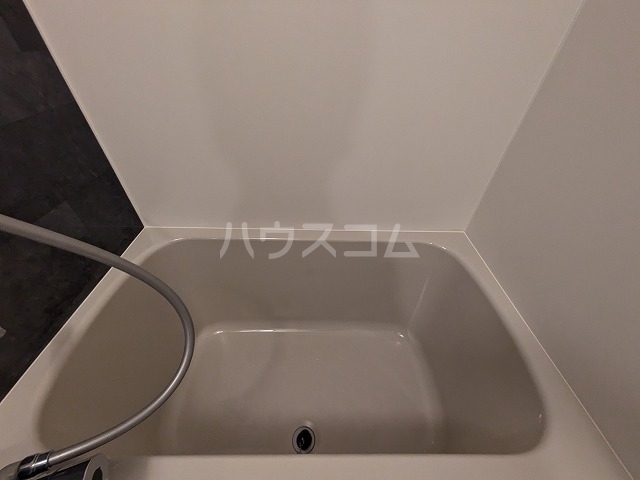 17/30 浴室