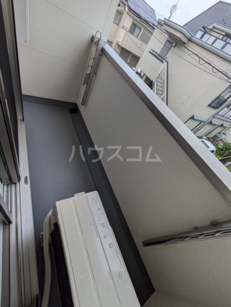 18/25 バルコニー