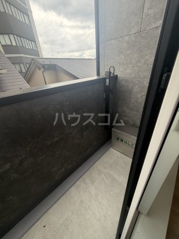 13/26 バルコニー