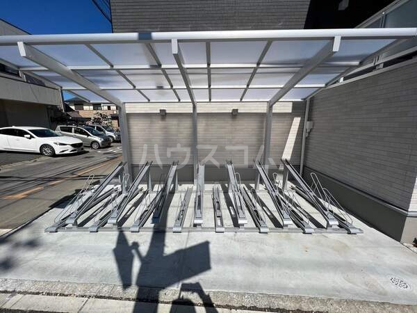 20/30 駐車場