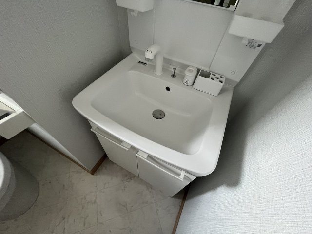 18/30 洗面